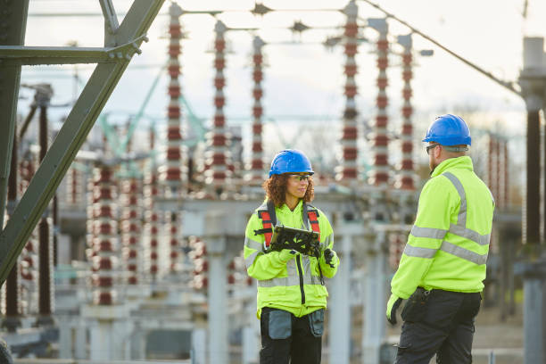 Best Affordable Emergency Electrician  in Syracuse, KS